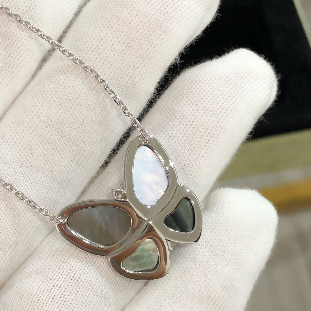 [ELAN LUXE]LARGE BUTTERFLY SILVER PENDANT DIAMOND NECKLACE