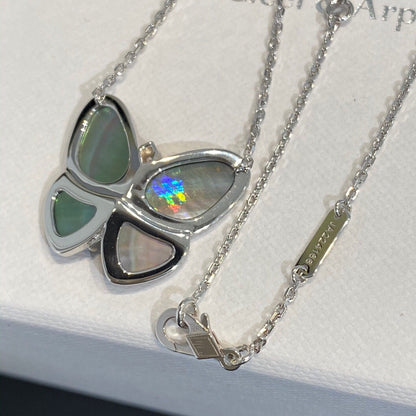 [ELAN LUXE]LARGE BUTTERFLY SILVER PENDANT DIAMOND NECKLACE