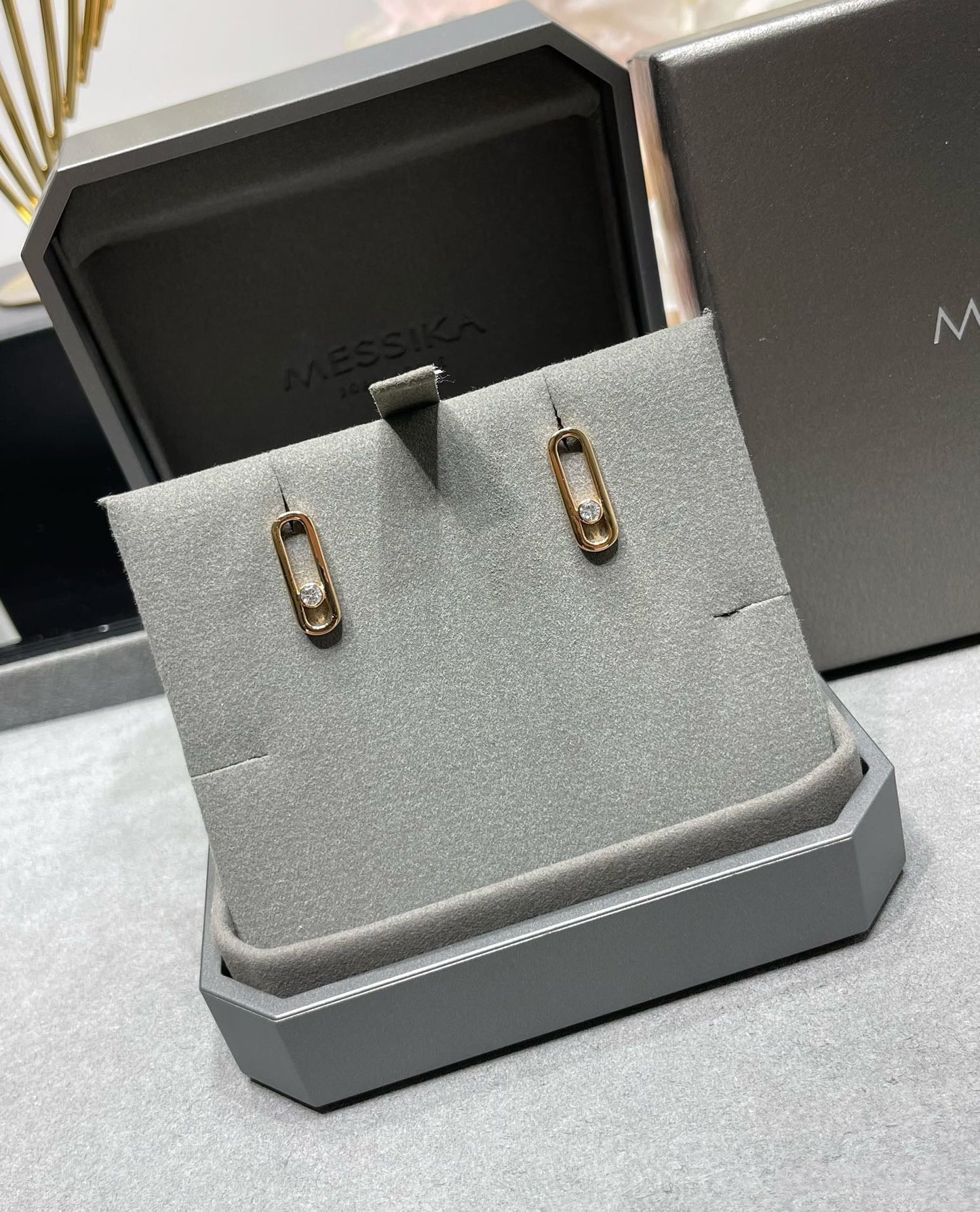 [ELAN LUXE]MOVE UNO SMALL 1 DIAMOND EARRINGS