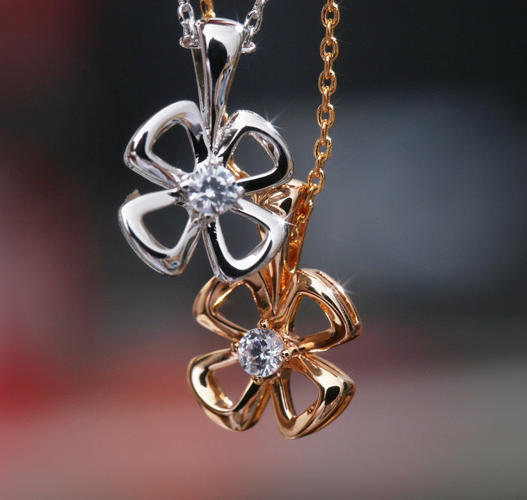 [ELAN LUXE]FIOREVER NECKLACE DIAMOND CENTER