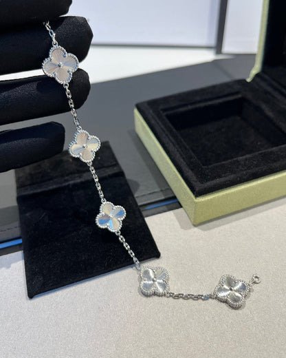 [ELAN LUXE]CLOVER SILVER 5 MOTIFS BRACELET
