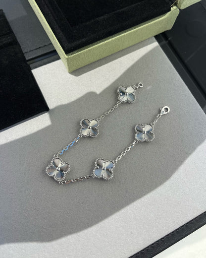 [ELAN LUXE]CLOVER SILVER 5 MOTIFS BRACELET